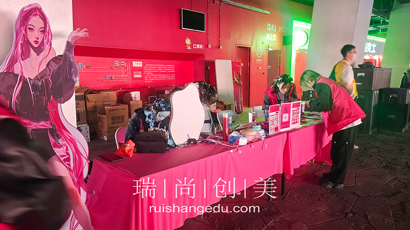 與鳥巢官方合作！瑞尚創(chuàng)美點(diǎn)亮張惠妹演唱會(huì)視覺盛宴