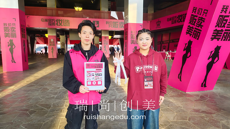 與鳥巢官方合作！瑞尚創(chuàng)美點(diǎn)亮張惠妹演唱會(huì)視覺盛宴