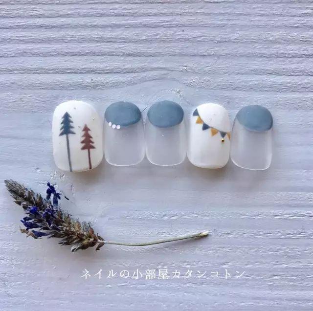 適合春天的小清新美甲，讓指尖成為“限量版”！