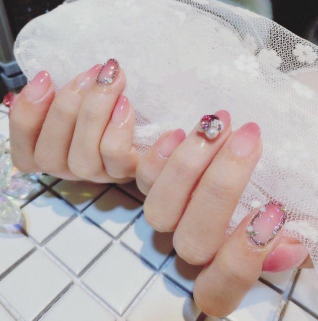 這都是什么神仙配色？隨便一涂都是春天的顏色~